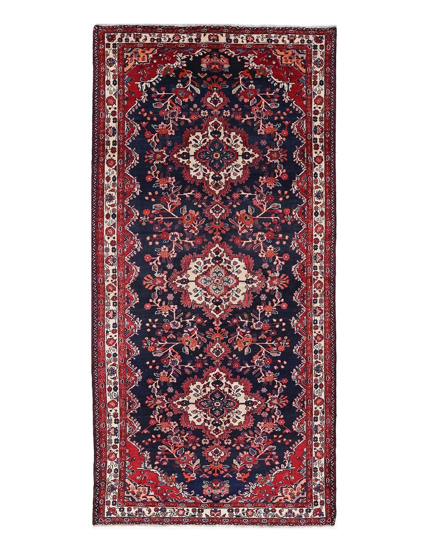 Fine Hand knotted Persian Vintage Bakhtiari 5'4'' X 11'1'': Fine Hand knotted Persian Vintage Bakhtiari 5'4'' X 11'1'' - 1980, Bakhtiari, Hand-Knotted, Lamb's Wool, 300 -D14035- 862.This item is part of our fine auction collection which includes many fine home