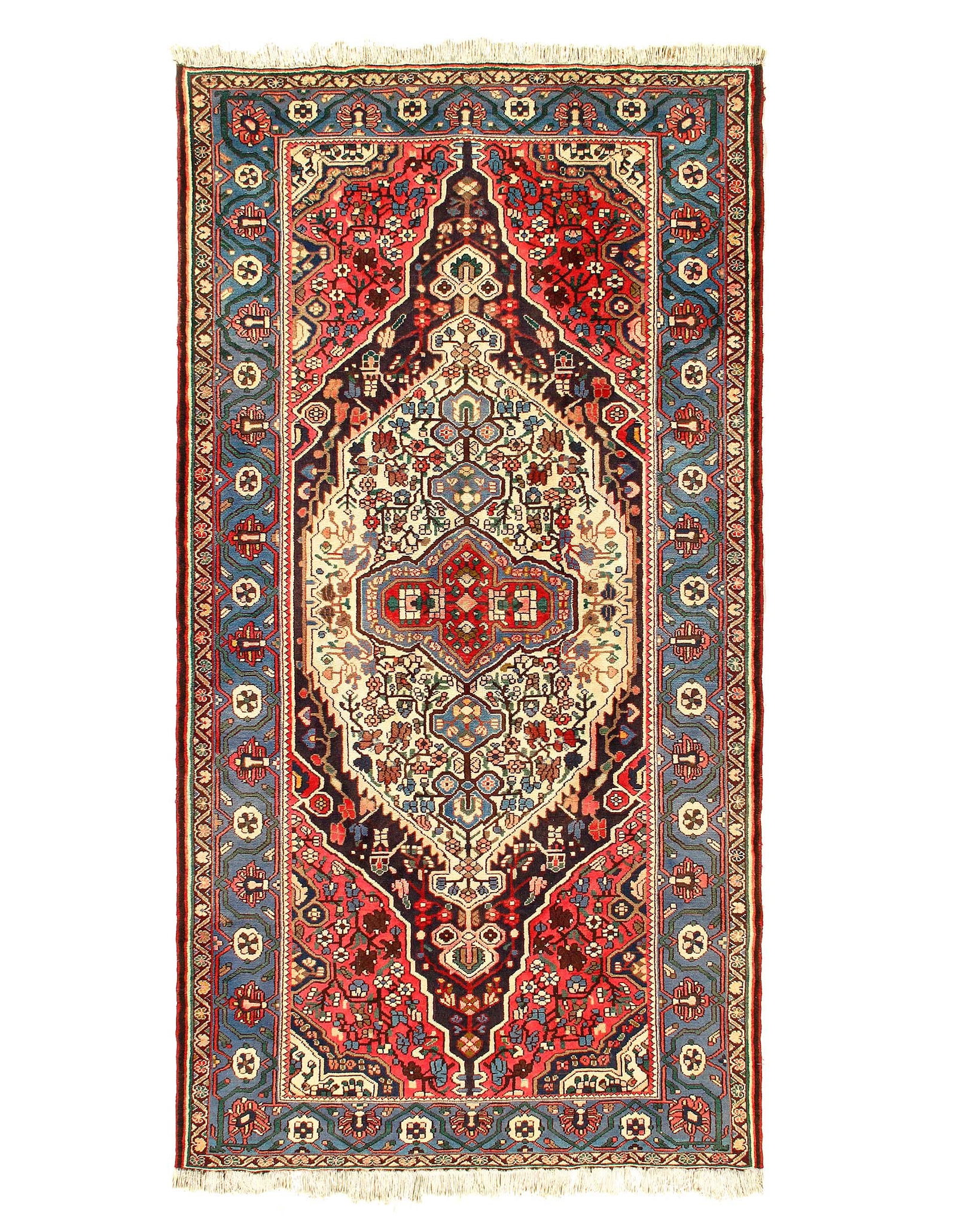 Fine Hand Knotted Vintage Persian Bakhtiari rug 5' X 10': Fine Hand Knotted Vintage Persian Bakhtiari rug 5' X 10' - Circa 1970, Bakhtiari, Hand-Knotted, Lamb's Wool, 300 -D03317- 862.This item is part of our fine auction collection which includes many fine 