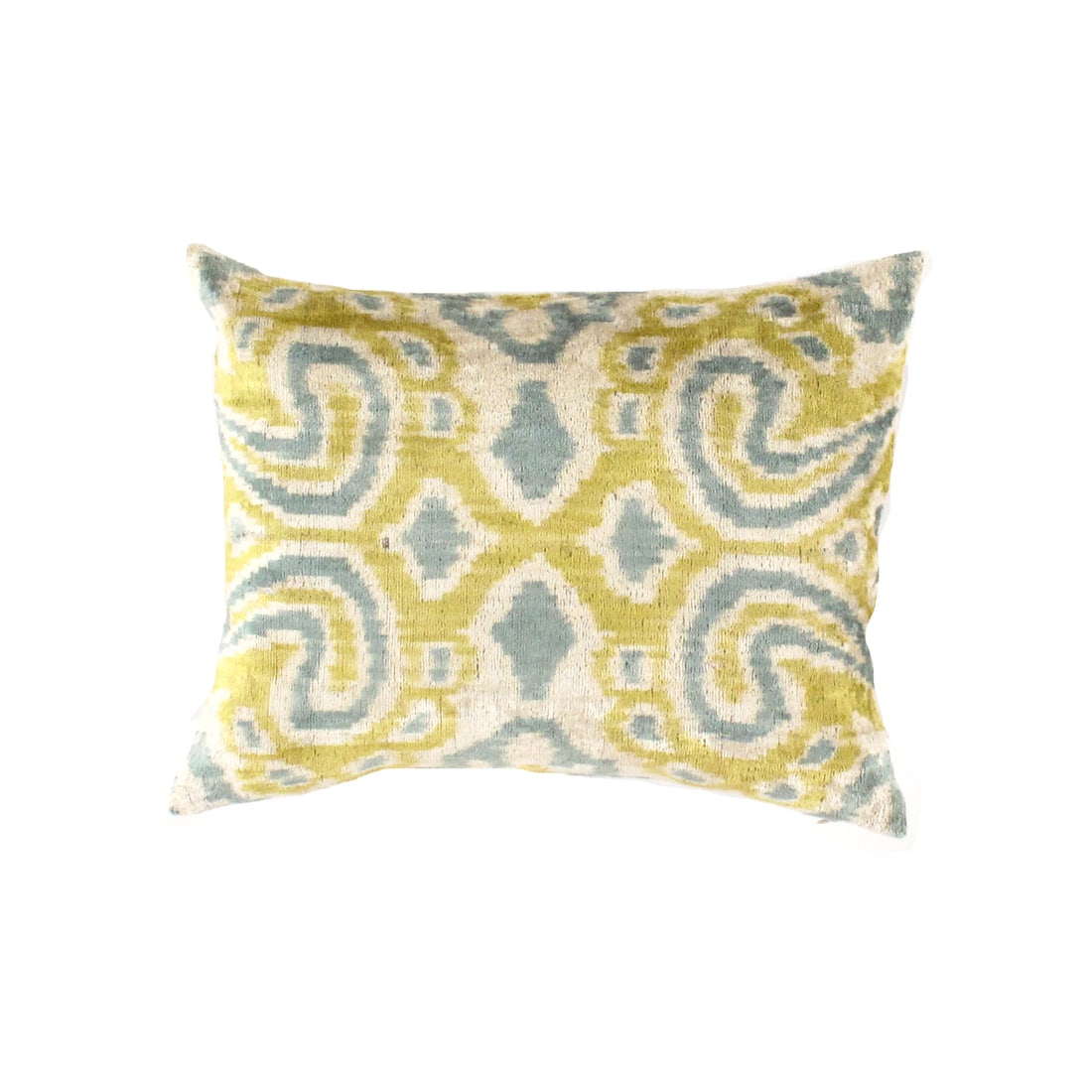 TI 129 Decorative Throw Velvet Ikat Pillow 15'' X 20'': TI 129 Decorative Throw Velvet Ikat Pillow 15'' X 20'' - New, Ikat, Hand-made, Velvet Silk, 300 -TI 129- 862.This item is part of our fine auction collection which includes many fine home accessories 
