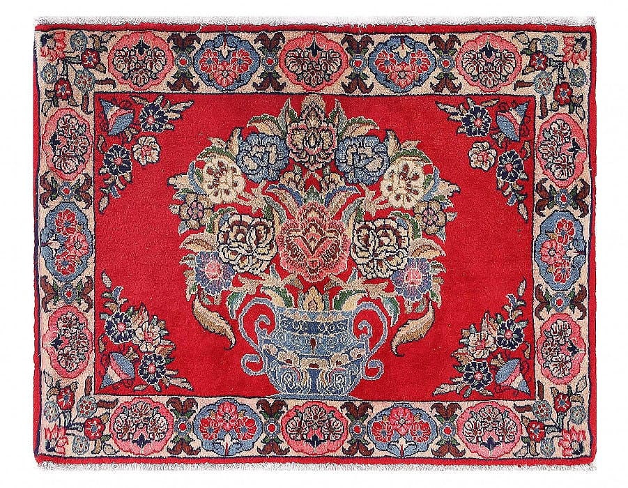 Fine Hand knotted Persian vintage Sarouk rug 2'5'' X 3'1'': Fine Hand knotted Persian vintage Sarouk rug 2'5'' X 3'1'' - Circa 1970, Sarouk, Hand-Knotted, Lamb's Wool, 300 -D13383- 862.This item is part of our fine auction collection which includes many fine h
