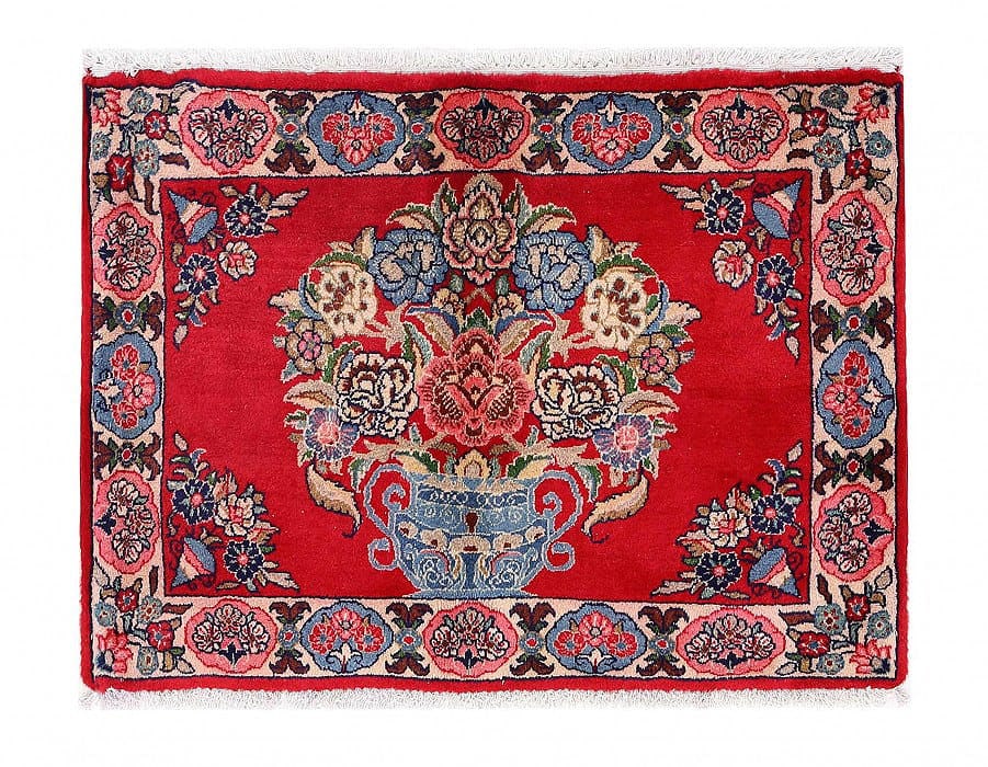 Persian hand knotted vintage sarouk 2'5'' X 3'2'': Persian hand knotted vintage sarouk 2'5'' X 3'2'' - 1970, Sarouk, Hand-Knotted, Lamb's Wool, 300 -D13402- 862.This item is part of our fine auction collection which includes many fine home accessories