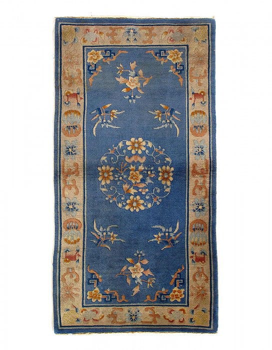 Antique Chinese Peking Rug 2'5"x 4'8": Antique Chinese Peking Rug 2'5"x 4'8" - circa 1920, Peking, Hand-Knotted, Lamb's Wool, 300 -D12183- 862.This item is part of our fine auction collection which includes many fine home accessories inclu