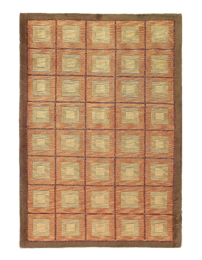 Fine Hand Knotted Modern rug 4'1'' x 6'1'': Fine Hand Knotted Modern rug 4'1'' x 6'1'' - New, Modern, Hand-Knotted, Lamb's Wool, 300 -23788- 862.This item is part of our fine auction collection which includes many fine home accessories includin
