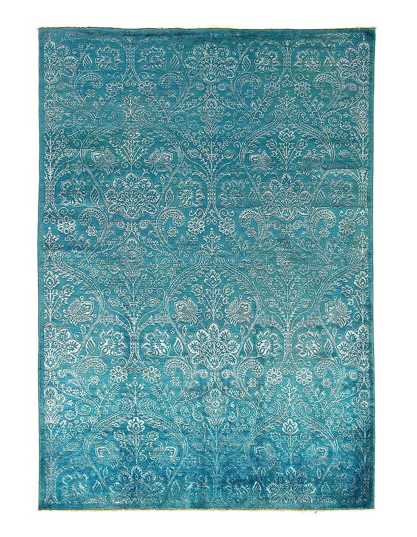 Fine Hand knotted Modern Rug size 6'6'' X 9'8'': Fine Hand knotted Modern Rug size 6'6'' X 9'8'' - New, Modern, Hand-Knotted, Wool & Silk, 300 -D14184- 862.This item is part of our fine auction collection which includes many fine home accessories in