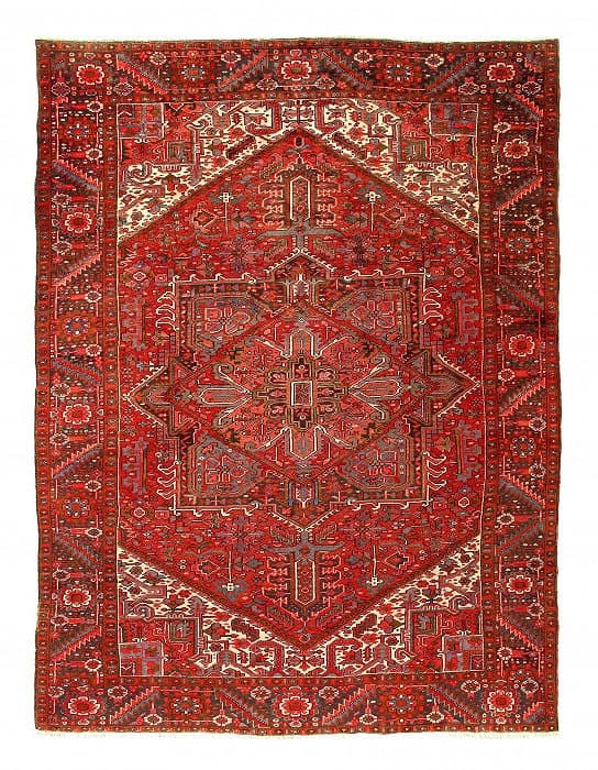 Antique Persian heriz 9'6'' X 12'7'': Antique Persian heriz 9'6'' X 12'7'' - Circa 1940, Heriz, Hand-Knotted, Lamb's Wool, 300 -D12078- 862.This item is part of our fine auction collection which includes many fine home accessories includi