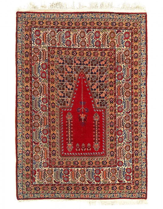 VINTAGE TURKISH HEREKE RUG 4' X 6': VINTAGE TURKISH HEREKE RUG 4' X 6' - 1980, Hereke, Hand-Knotted, Lamb's Wool, 300 -D14334- 862.This item is part of our fine auction collection which includes many fine home accessories including anti