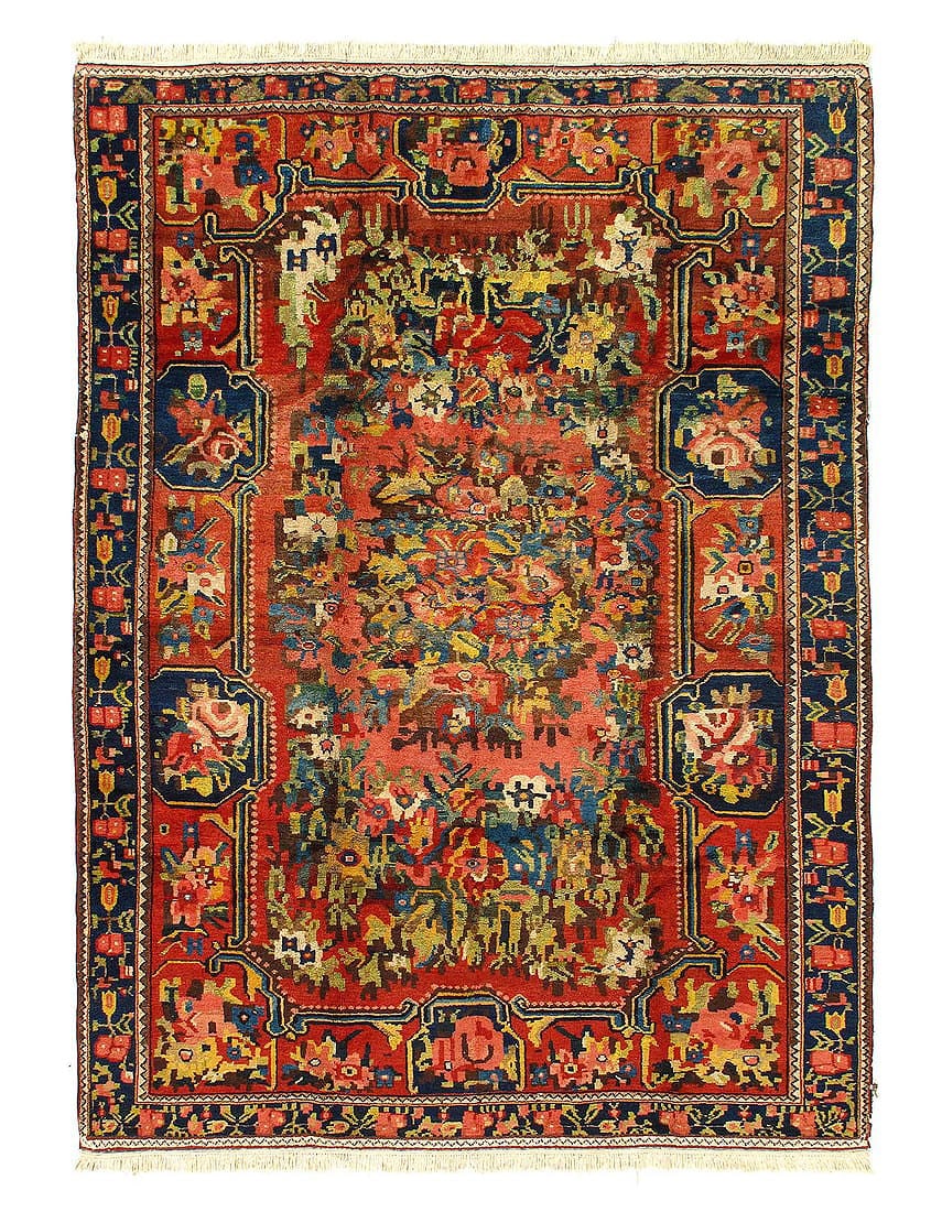 Persian Antique Hand knotted Bakhtiari rug 5'7'' X 7'7'': Persian Antique Hand knotted Bakhtiari rug 5'7'' X 7'7'' - 1950, Bakhtiari, Hand-Knotted, Lamb's Wool, 300 -16126- 862.This item is part of our fine auction collection which includes many fine home ac