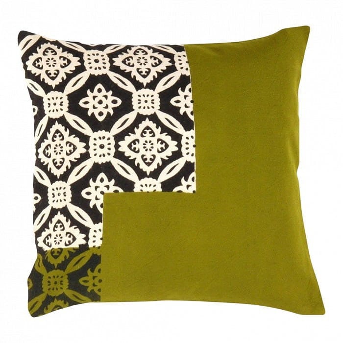 Hand-Made Gloria Collection Pillows 16": Hand-Made Gloria Collection Pillows 16" - New, Casual, Hand-made, Cotton, 300 -GL 13- 862.This item is part of our fine auction collection which includes many fine home accessories including antique r