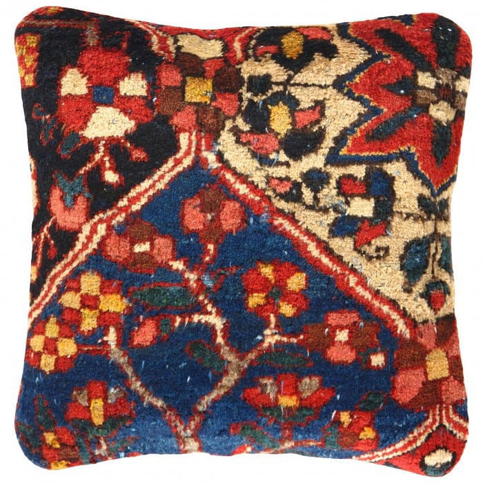 Pasargad Vintage Hand Knotted Farahan Rug Pillow 20": Pasargad Vintage Hand Knotted Farahan Rug Pillow 20" - N/A, Farahan, Hand-Woven, Lamb's Wool, 300 -K 200 A- 862.This item is part of our fine auction collection which includes many fine home accessori