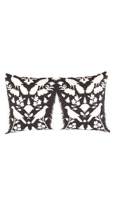 Turkish Fine Silk tiger Pillow 16"x24": Turkish Fine Silk tiger Pillow 16"x24" - New, English, Handmade , Pure Silk, 300 -PPS 58R- 862.This item is part of our fine auction collection which includes many fine home accessories including anti
