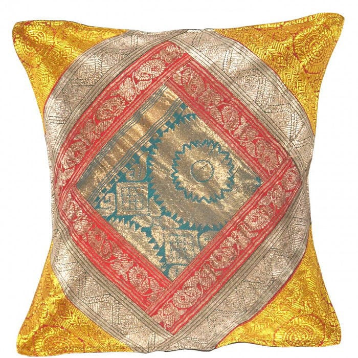 Vintage Sari silk Square Pillow Case 16 ": Vintage Sari silk Square Pillow Case 16 " - N/A, Traditional, Hand-Woven, sari Silk, 300 -Pss 151- 862.This item is part of our fine auction collection which includes many fine home accessories includ