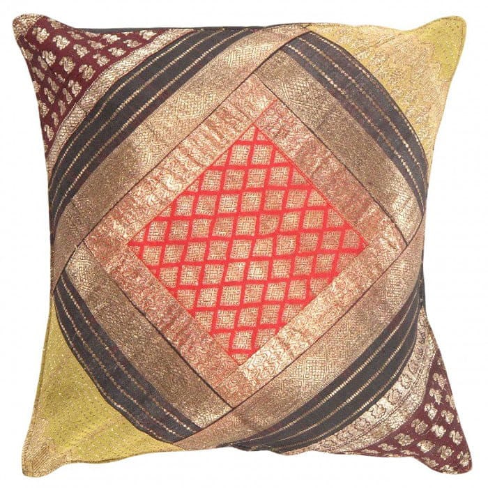 Vintage Sari silk Square Pillow Case 16 ": Vintage Sari silk Square Pillow Case 16 " - N/A, Traditional, Hand-Woven, sari Silk, 300 -PSS 177- 862.This item is part of our fine auction collection which includes many fine home accessories includ
