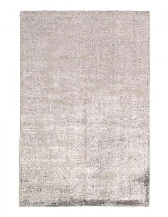 Fine Hand Knotted V.silk modern rug 4' X 6'1'': Fine Hand Knotted V.silk modern rug 4' X 6'1'' - New, Modern, Hand-Loomed, V. Silk, 300 -D09424- 862.This item is part of our fine auction collection which includes many fine home accessories includin