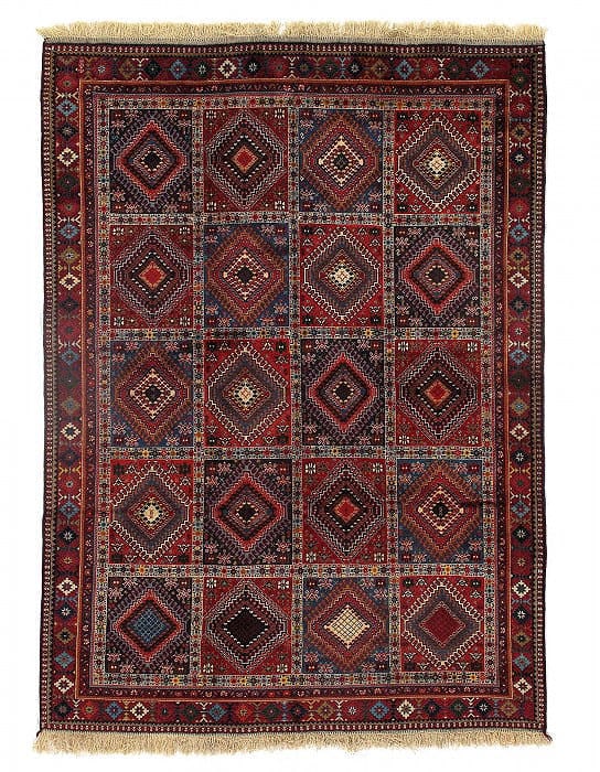 Red Persian yalameh 6'7" X 9'1": Red Persian yalameh 6'7" X 9'1" - New, Yalameh, Hand-Knotted, Lamb's Wool, 300 -D09551- 862.This item is part of our fine auction collection which includes many fine home accessories including
