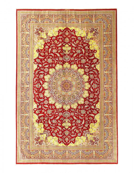 Fine Hand knotted Persian Pure silk Qum rug 6'6'' X 10'1'': Fine Hand knotted Persian Pure silk Qum rug 6'6'' X 10'1'' - New, Qum, Hand-Knotted, Pure Silk, 300 -D14257- 862.This item is part of our fine auction collection which includes many fine home accessor