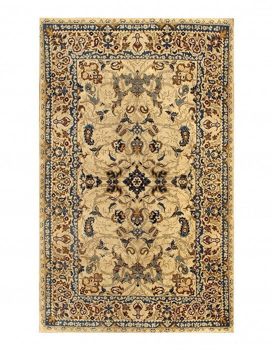 Ivory Antique Persain Kashan 4'.1'' X 7': Ivory Antique Persain Kashan 4'.1'' X 7' - circa 1940, Kashan, Hand-Knotted, Lamb's Wool, 300 -D07678- 862.This item is part of our fine auction collection which includes many fine home accessories in
