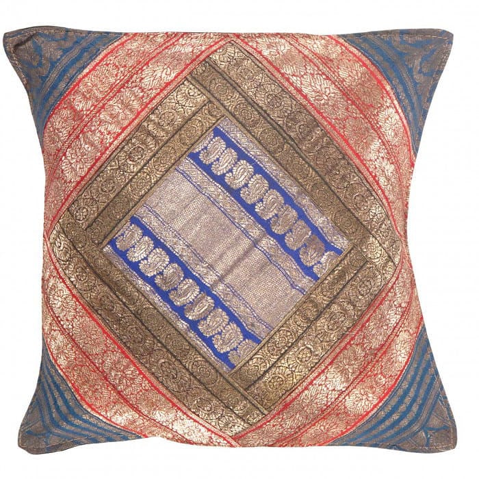 Vintage Sari silk Square Pillow Case 16 ": Vintage Sari silk Square Pillow Case 16 " - N/A, Traditional, Hand-Woven, sari Silk, 300 -PSS 189- 862.This item is part of our fine auction collection which includes many fine home accessories includ