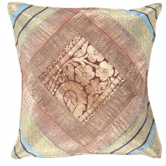 Vintage Sari silk Square Pillow Case 16 ": Vintage Sari silk Square Pillow Case 16 " - N/A, Traditional, Hand-Woven, sari Silk, 300 -PSS 185- 862.This item is part of our fine auction collection which includes many fine home accessories includ