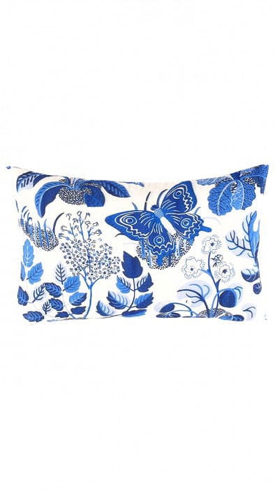 Turkish Fine Silk tropical Pillow 16"x24": Turkish Fine Silk tropical Pillow 16"x24" - New, Animal, Handmade , Pure Silk, 300 -PPS 61R- 862.This item is part of our fine auction collection which includes many fine home accessories including an