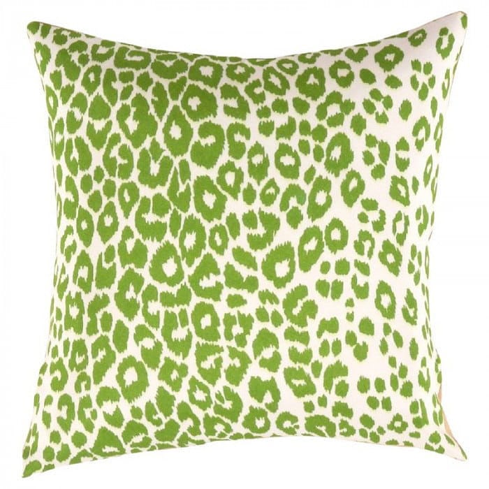 Turkish Fine Silk Style Pillow 24": Turkish Fine Silk Style Pillow 24" - New, Animal, Handmade , Pure Silk, 300 -PPS 24B- 862.This item is part of our fine auction collection which includes many fine home accessories including antique r