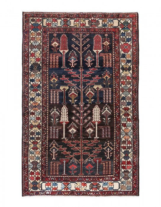 Fine Hand knotted Persian Antique Bakhtiari rug 4'11'' X 7'9'': Fine Hand knotted Persian Antique Bakhtiari rug 4'11'' X 7'9'' - 1950, Bakhtiari, Hand-Knotted, Lamb's Wool, 300 -D13348- 862.This item is part of our fine auction collection which includes many fine 