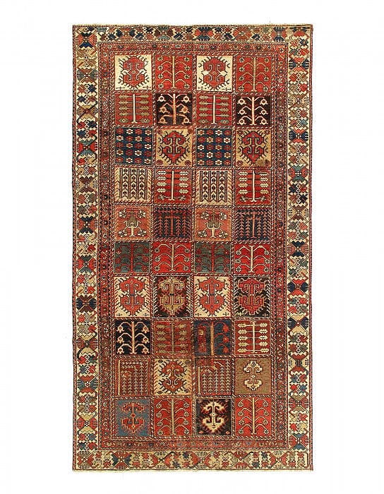Fine Hand knotted Persian Vintage Bakhtiari 4'6"X 9'3": Fine Hand knotted Persian Vintage Bakhtiari 4'6"X 9'3" - CIRCA 1930, Bakhtiari, Hand-Knotted, Lamb's Wool, 300 -D14551- 862.This item is part of our fine auction collection which includes many fine