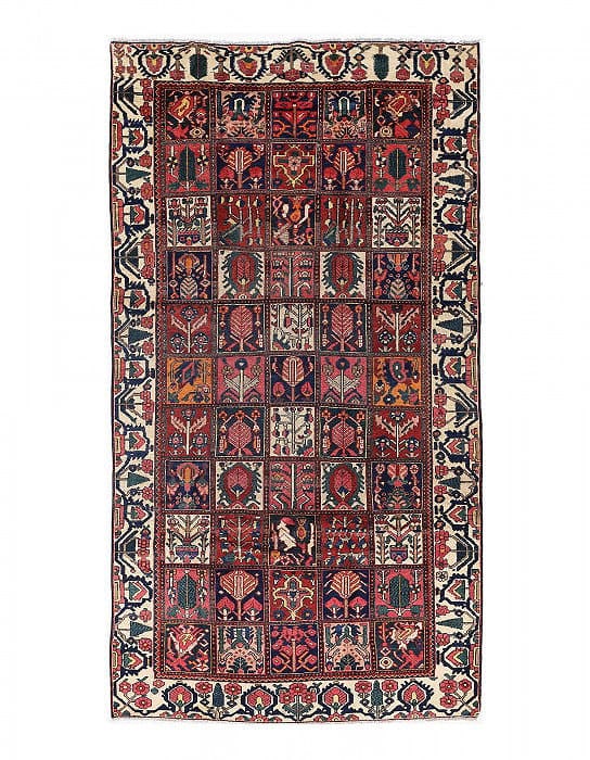 Fine Hand knotted Persian Vintage Bakhtiari 5'6"X 10'2'': Fine Hand knotted Persian Vintage Bakhtiari 5'6"X 10'2'' - Circa 1940, Bakhtiari, Hand-Knotted, Lamb's Wool, 300 -D14049- 862.This item is part of our fine auction collection which includes many fine 