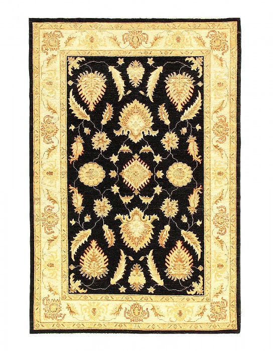 Hand-Knotted Farahan Area Rug - 4'2" X 6'1": Hand-Knotted Farahan Area Rug - 4'2" X 6'1" - New, Farahan, Hand-Knotted, Lamb's Wool, 300 -D04193- 862.This item is part of our fine auction collection which includes many fine home accessories inclu