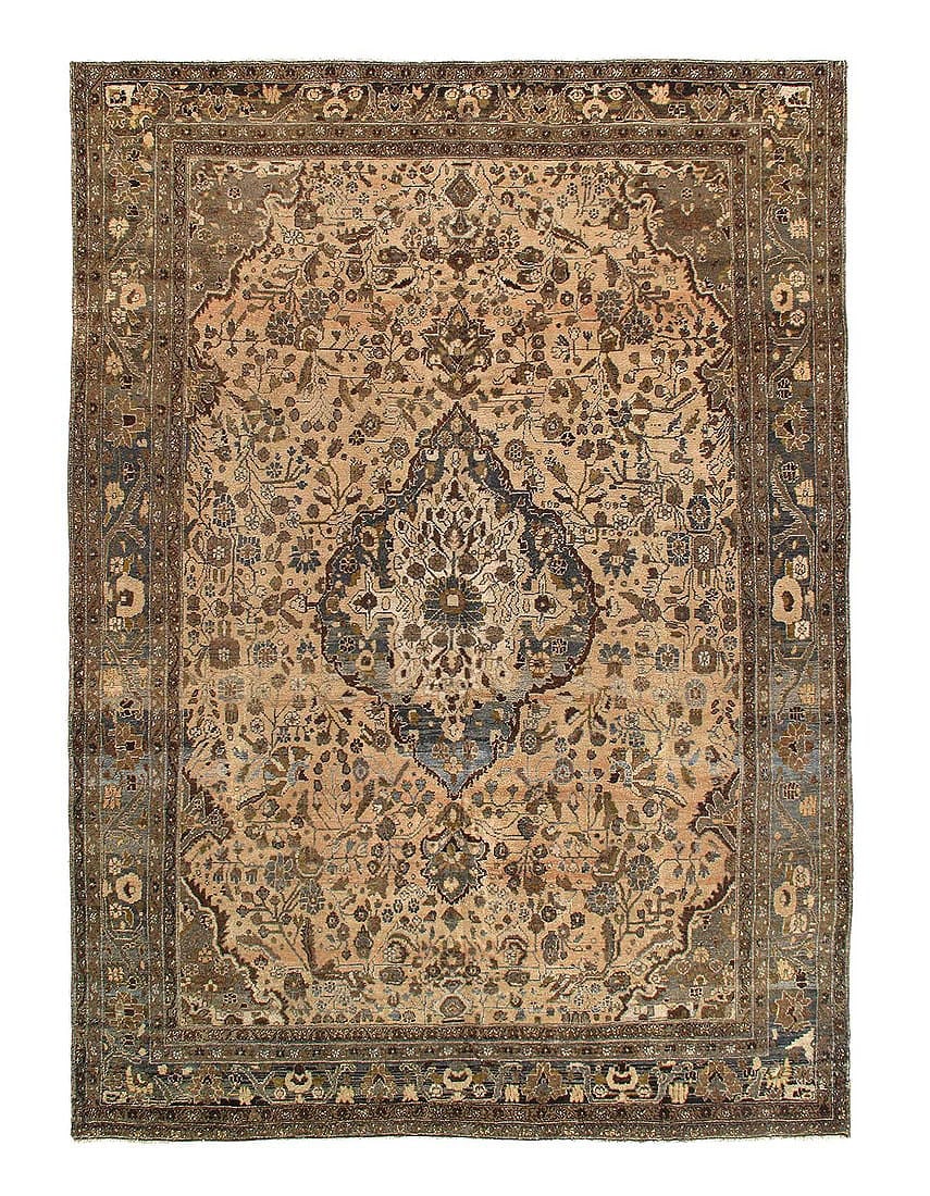 Persian Antique Lilian Rug 8'7'' X 11'8'': Persian Antique Lilian Rug 8'7'' X 11'8'' - Circa 1920, Lilihan, Hand-Knotted, Lamb's Wool, 300 -D14509- 862.This item is part of our fine auction collection which includes many fine home accessories 