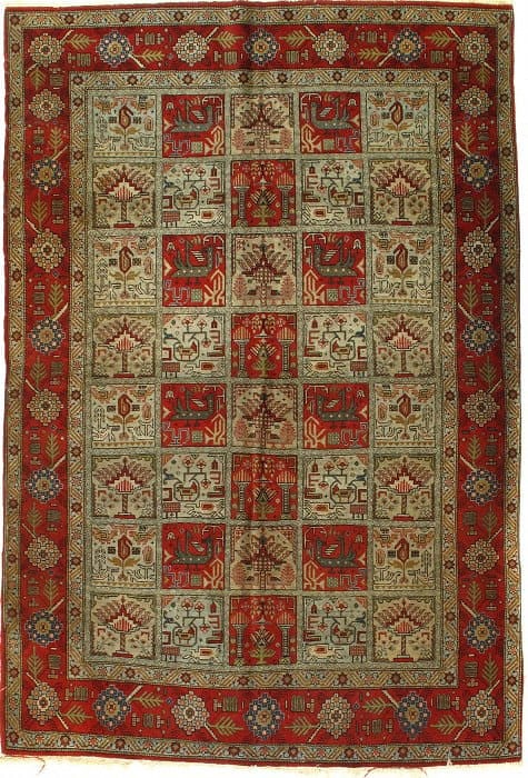 Ivory Persain Qum wool 4' 5 '' X 6' 6'': Ivory Persain Qum wool 4' 5 '' X 6' 6'' - circa 1960, Qum, Hand-Knotted, Wool, 300 -D07079- 862.This item is part of our fine auction collection which includes many fine home accessories including ant