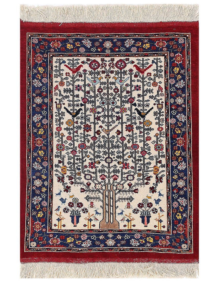 Ivory color Hand knotted Persian Shiraz rug 2'7'' X 3'4'': Ivory color Hand knotted Persian Shiraz rug 2'7'' X 3'4'' - New, Shiraz, Hand-Knotted, Lamb's Wool, 300 -D13406- 862.This item is part of our fine auction collection which includes many fine home acce