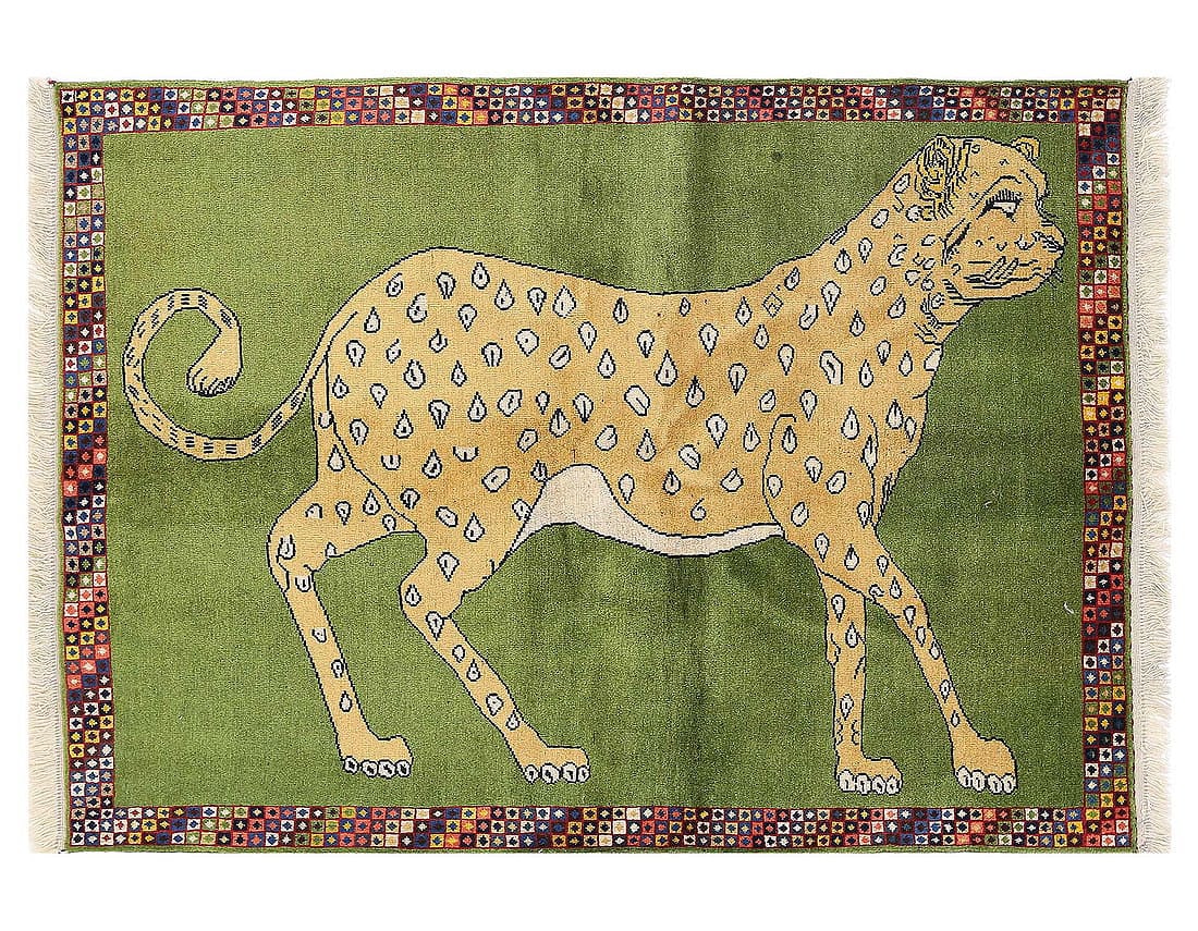 Light Green Fine Hand knotted Persian Shiraz 3'5'' X 4'9'': Light Green Fine Hand knotted Persian Shiraz 3'5'' X 4'9'' - New, Shiraz, Hand-Knotted, Lamb's Wool, 300 -D13360- 862.This item is part of our fine auction collection which includes many fine home acc