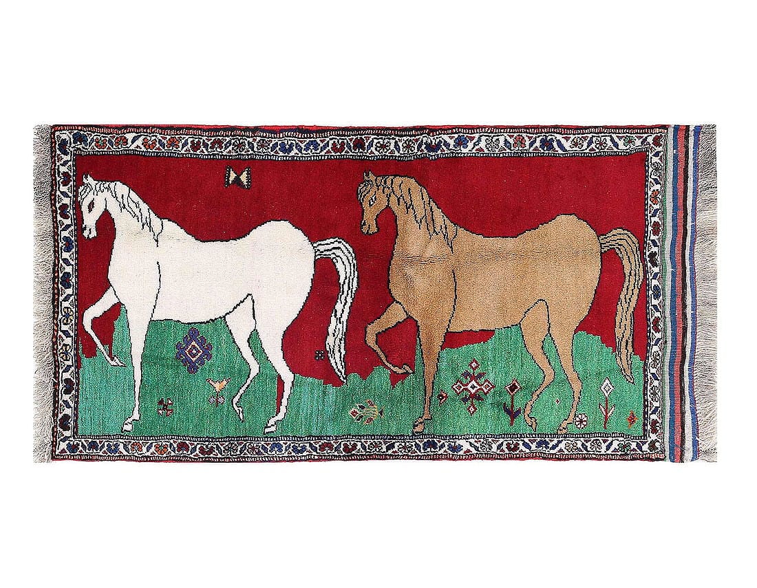 Fine Hand knotted Persian Shiraz rug 2'7'' X 4'8'': Fine Hand knotted Persian Shiraz rug 2'7'' X 4'8'' - New, Shiraz, Hand-Knotted, Lamb's Wool, 300 -D13391- 862.This item is part of our fine auction collection which includes many fine home accessories
