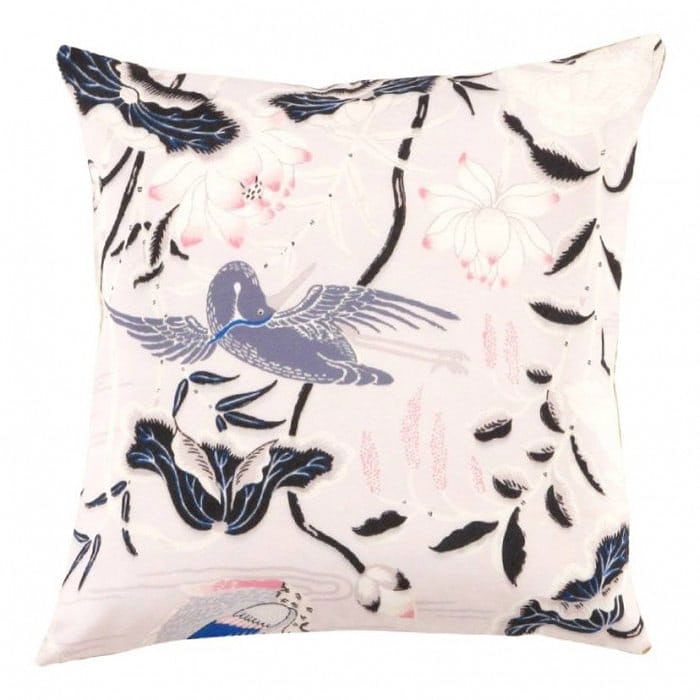Decorative Turkish Silk Pillow - 16'' X 16''X 4'': Decorative Turkish Silk Pillow - New, Ikat, Hand-Woven, Pure Silk, 300 -PPS25- 862.This item is part of our fine auction collection which includes many fine home accessories including antique rugs, vi