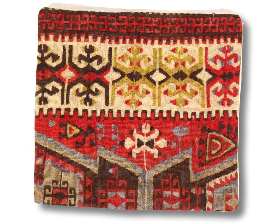 Vintage Hand Woven K144 Pillow 16": Vintage Hand Woven K144 Pillow 16" - New, Turkish, Hand-made, Lamb's Wool, 300 -k144- 862.This item is part of our fine auction collection which includes many fine home accessories including antique r