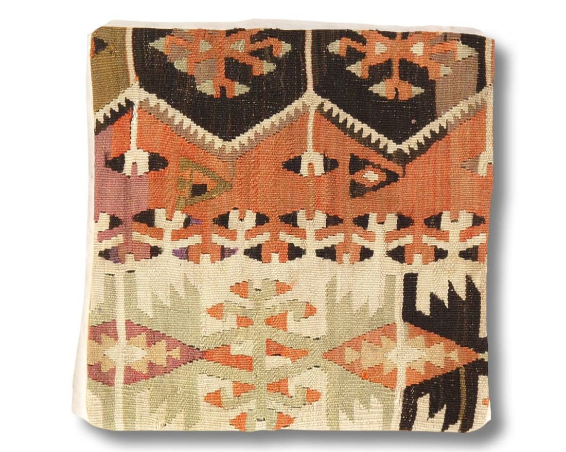 Vintage Hand Woven K142 Pillow 16": Vintage Hand Woven K142 Pillow 16" - New, Turkish, Hand-made, Lamb's Wool, 300 -k142- 862.This item is part of our fine auction collection which includes many fine home accessories including antique r