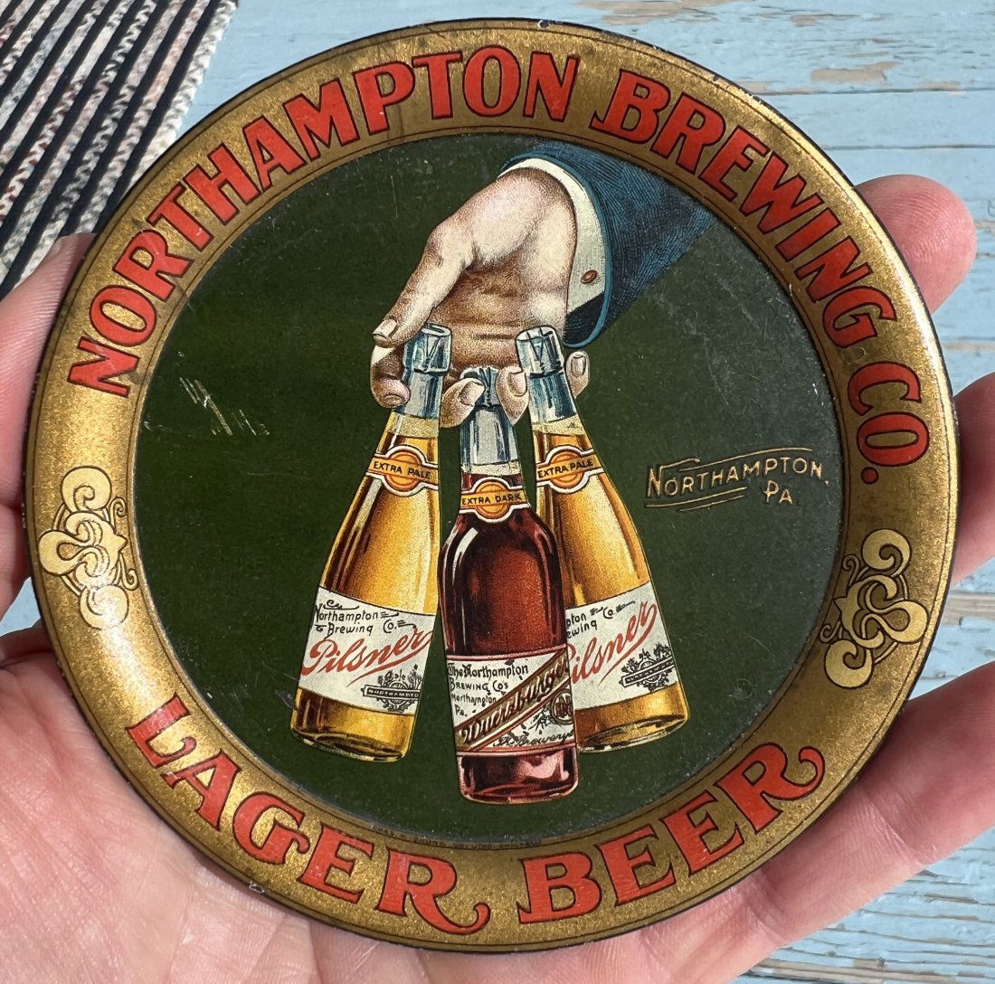 Northhampton  PA Brewing Co Brewery Lager Advertising Beer Tip Tray (1 of 8)