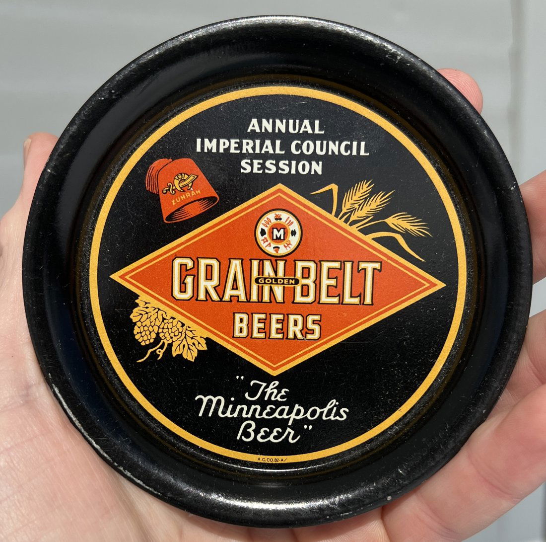 Golden Grain Belt Brewery Advertising Beer Tip Tray Minneapolis MN (1 of 8)
