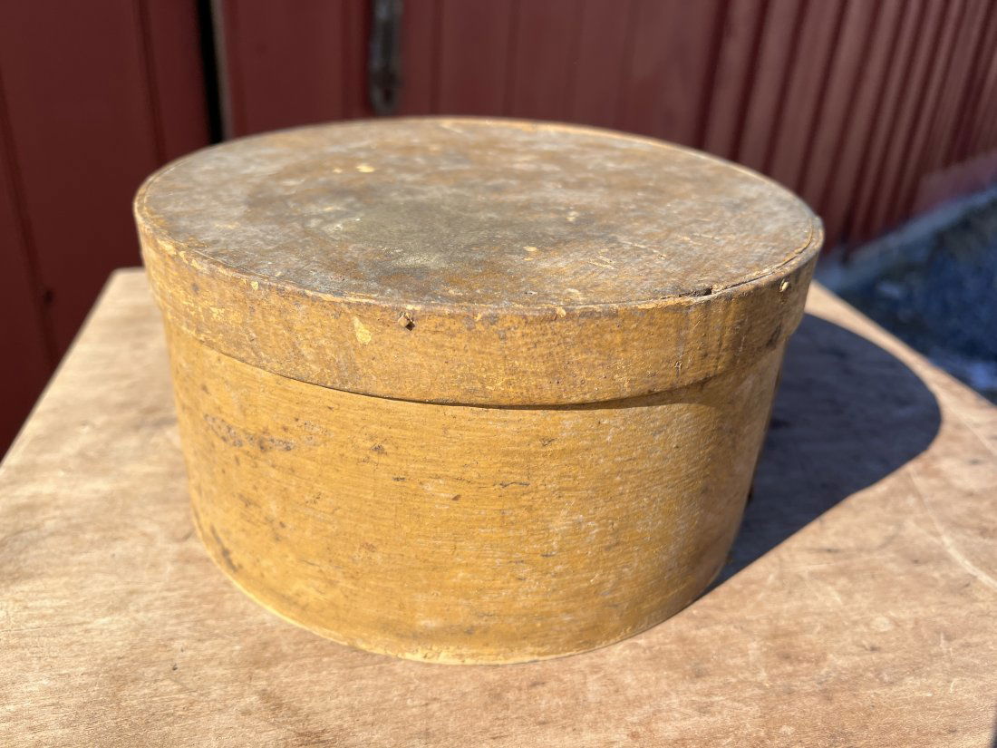 Mustard Painted Kitchenware Farmhouse Country Pantry Box (1 of 8)