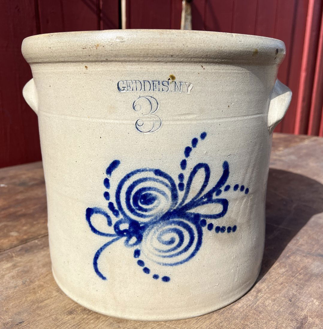 Antique 3 Gallon Geddes NY Blue Decorated Stoneware Crock (1 of 8)