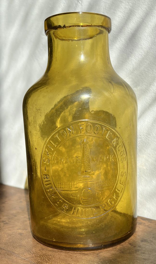 Large Bunker Hill Pickle Jar Bottle Skilton Foote & Co. Antique (1 of 10)