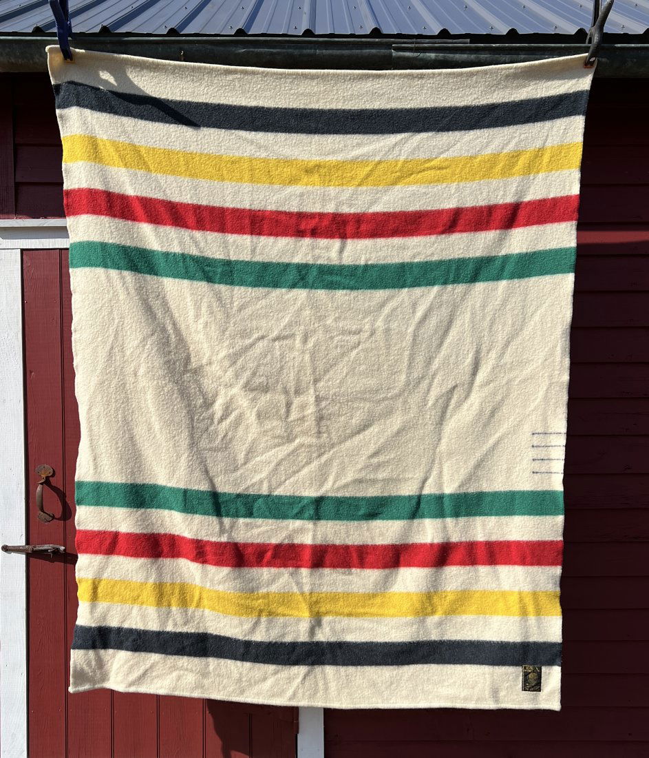 Hudson Bay Adirondack Camp Wool Blanket by Early's Whitney Point Co.  Antique (1 of 12)