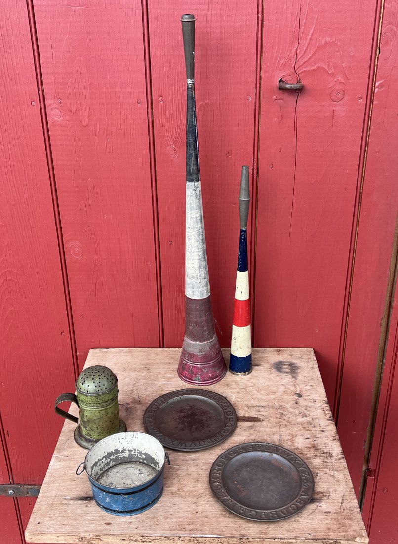6 Antique Tin Country Items  - Patriotic Painted Parade Horns , Painted Shaker, etc. (1 of 10)