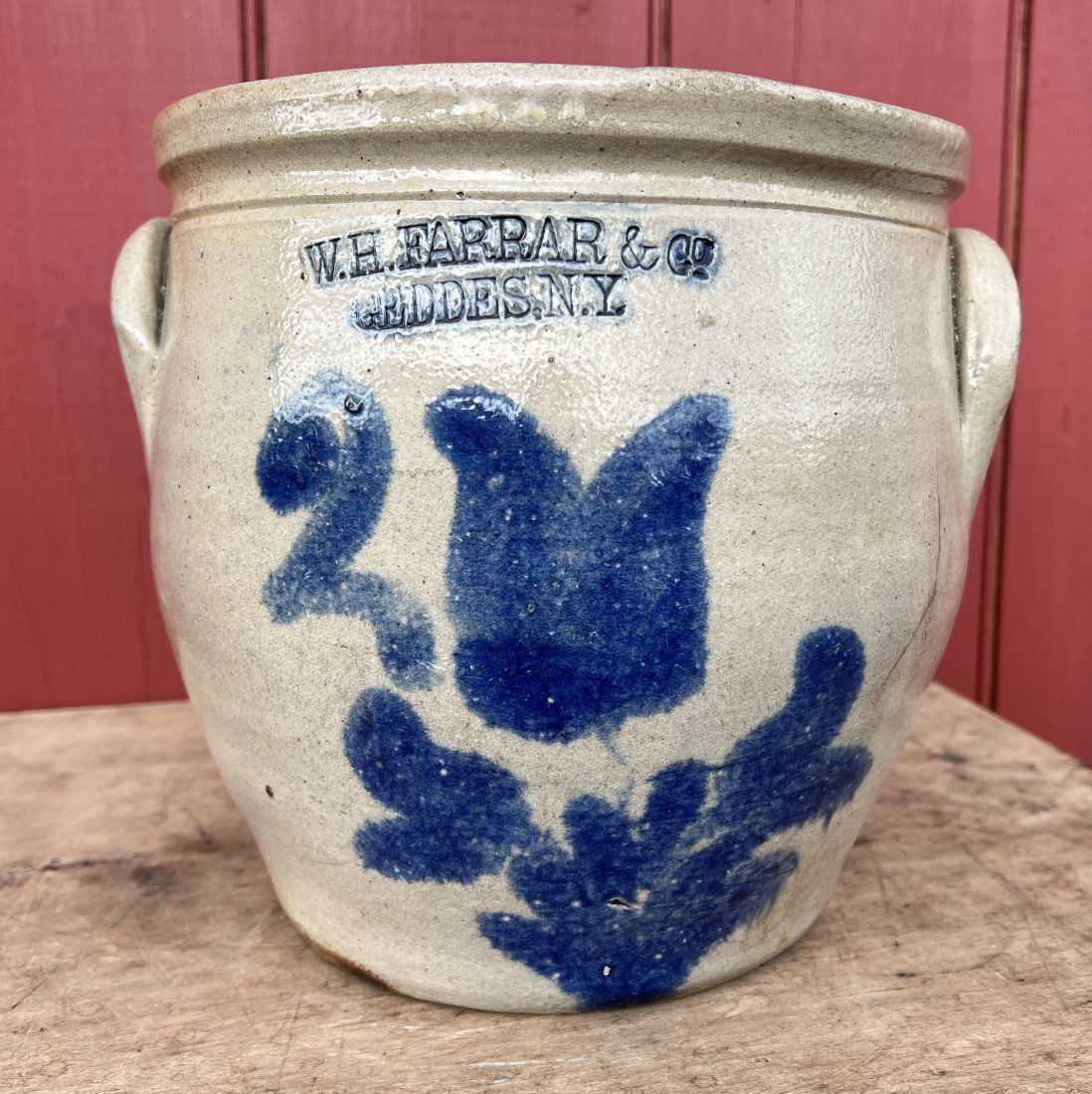 2 Gallon Tulip Blue Decorated Stoneware Crock W H Farrar & Co Geddes NY (1 of 12)