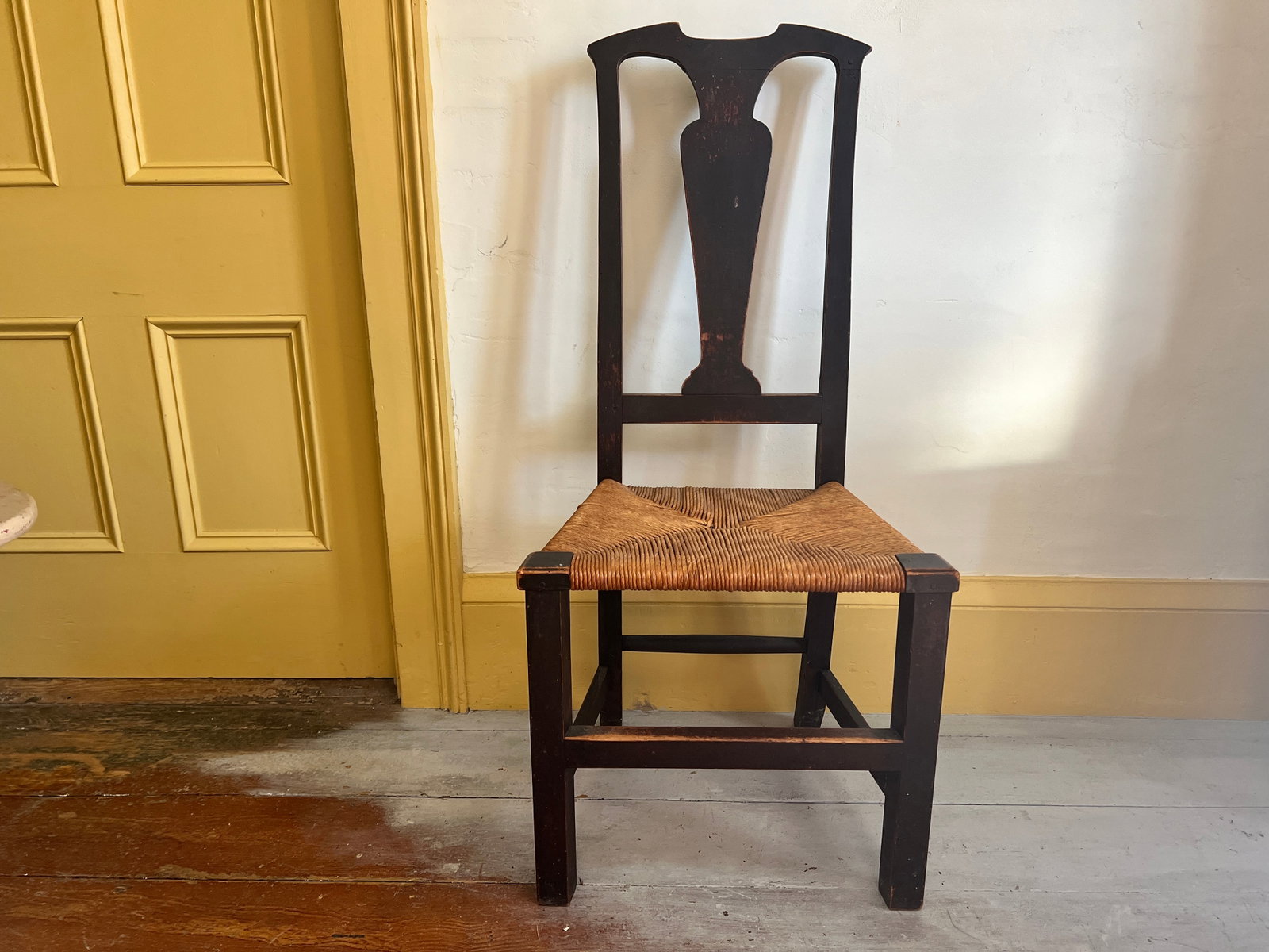 Period Country Queen Anne Side Chair Old Finish: Great old patina finish. Period circa 1800 country side chair in nice color. WHAT'S TO LOVE - Mellow patina.