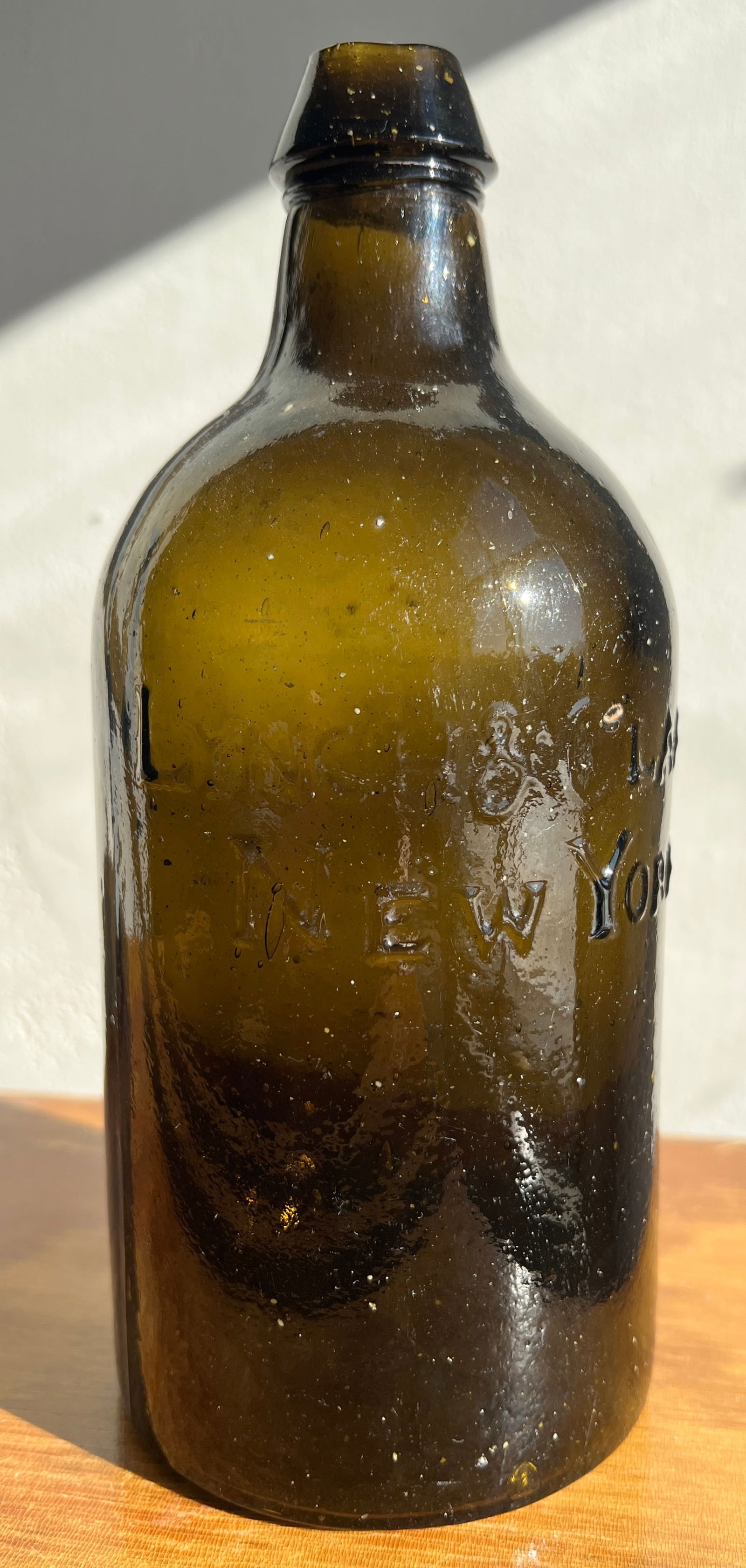 Lynch & Co New York Saratoga Spring Bottle (1 of 9)