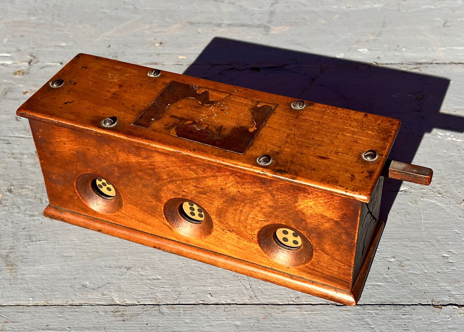 Antique Carved Box Gambling Dice Amusement Game (1 of 7)