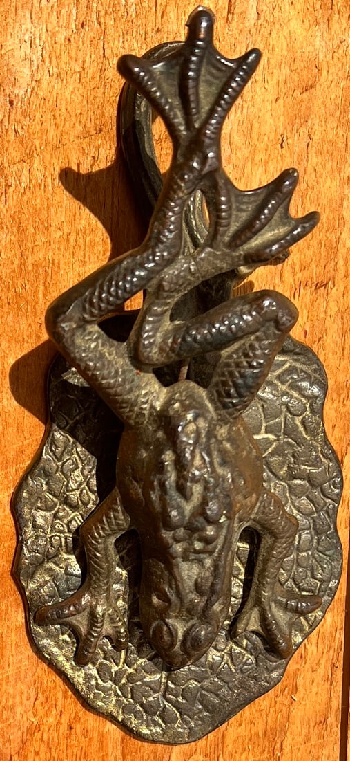 Antique Cute Brass Frog Letter Holder: I do believe it is made of Brass. What's to Love - The Fancy Lilly Pad.