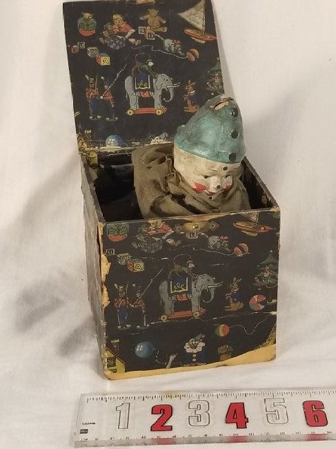 German Paper Mache & Wood Jack in the box (1 of 5)