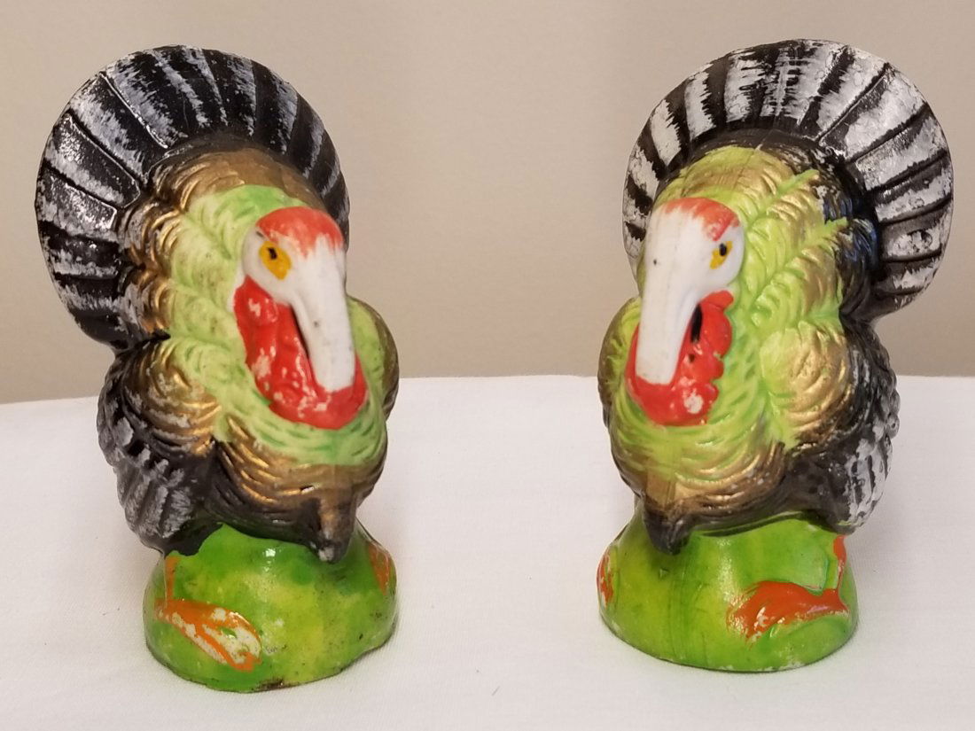 Pair of Vintage Bisque Turkeys (1 of 3)